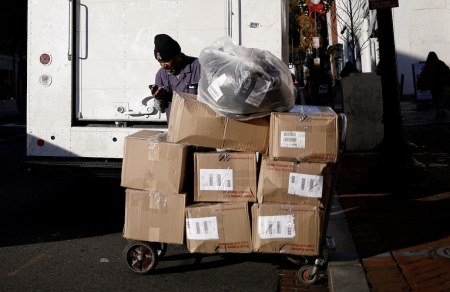 Parcel blasts in Europe – suspected Russian sabotage