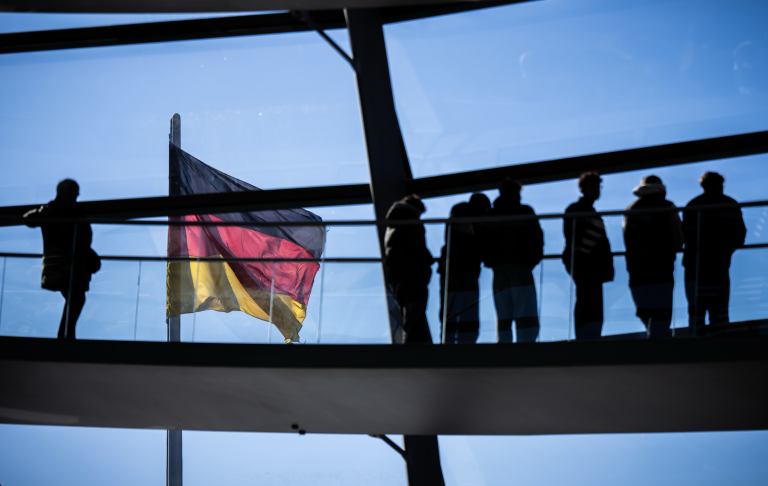 Nemcov bez úspor pribúda, finančný majetok však rastie