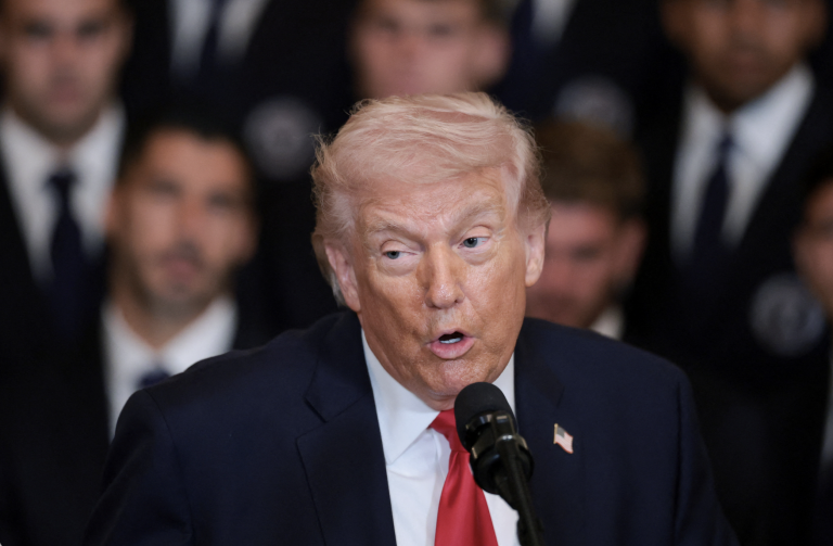 US prepares system to refund Trump's tariffs