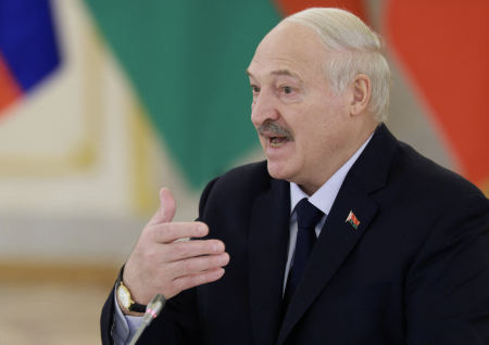 Trump thanks Lukashenko for releasing political prisoners