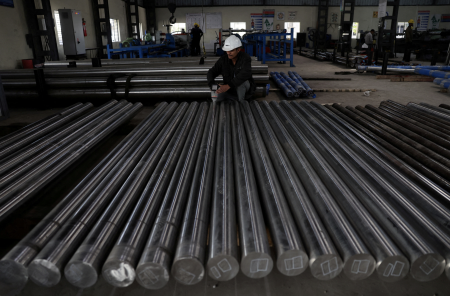 London plans to raise tariffs on steel to protect own industry