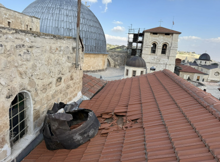 Rocket fragments landed near holy sites in Jerusalem