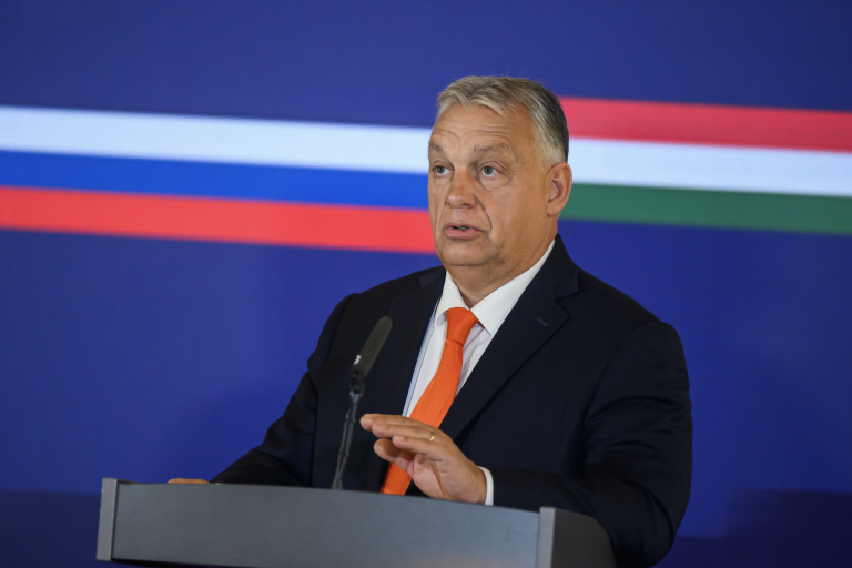 Orbán hrozí reakciou, ak Slovensko potrestá nejakého Maďara