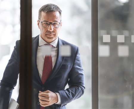 Žiadny armagedon, odkazuje Tomáš opozícii. Trh práce vykazuje zlepšenie