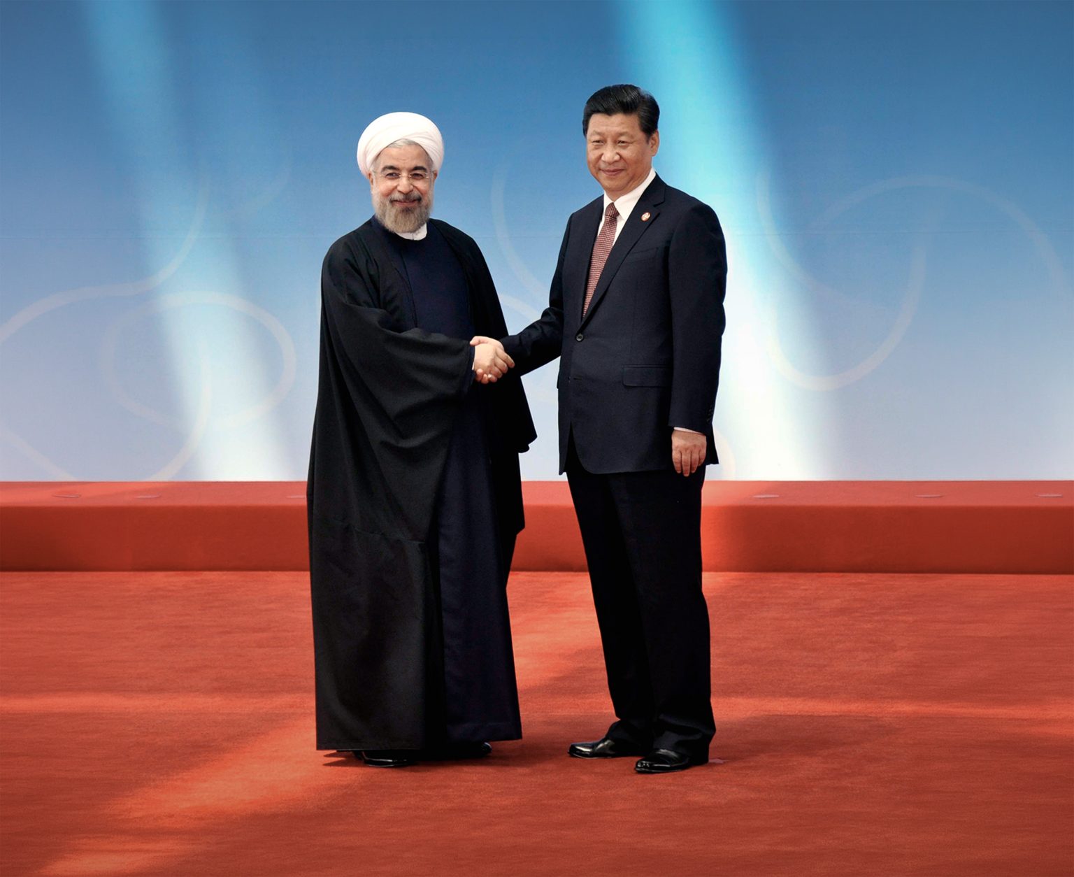 Iranian President Hassan Rouhani meets Chinese President Xi Jinping. Photo: Ali Ihsan Cam/Anadolu Agency/Getty Images