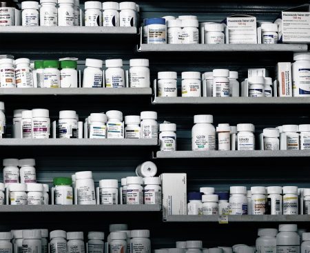 Farmafirmy majú navrch. Štát im za lieky prepláca stámilióny eur navyše