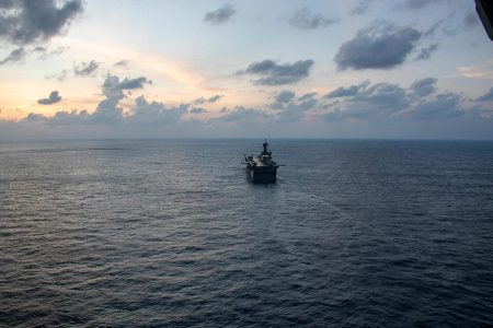 US Military Begins Mine Clearance Preparations in Strait of Hormuz