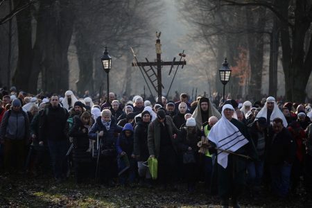 Katolícka cirkev v Poľsku pripravuje plán pre krízy vrátane vojny
