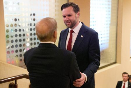 New Round of Iran-US Talks Begins in Islamabad