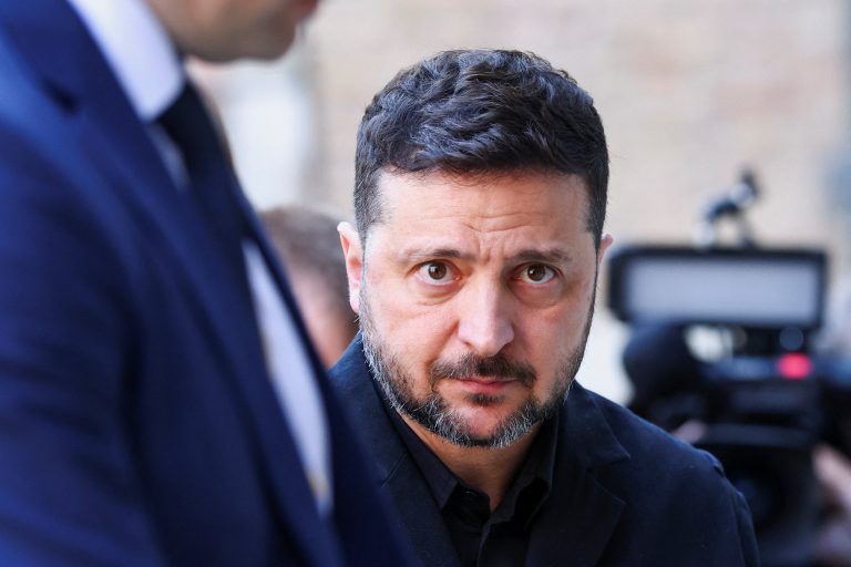 Kyjev varuje Izrael pred dôsledkami prijatia obilia z okupovanej oblasti