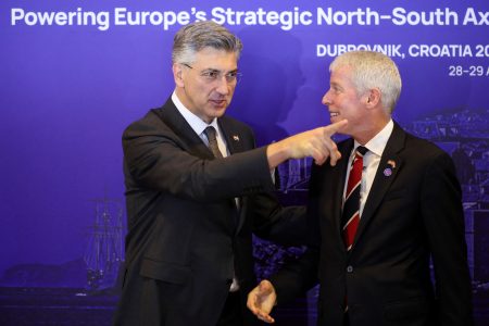 US Strikes Billion-Dollar Energy Deals Across the Balkans