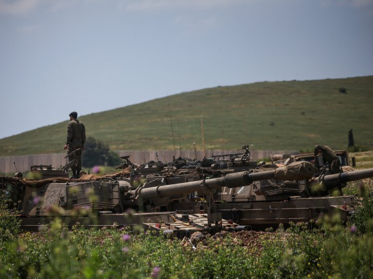 Kac: Irán je oslabený, Izrael môže čoskoro konať