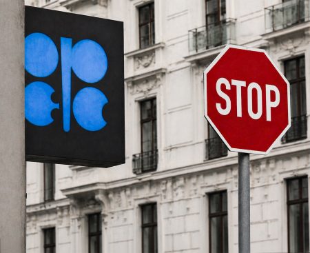 UAE Quits OPEC and OPEC+ as Oil Markets Brace for Turbulence
