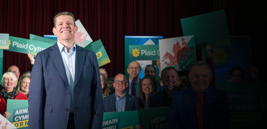 Labour and Conservatives Face Collapse in Wales