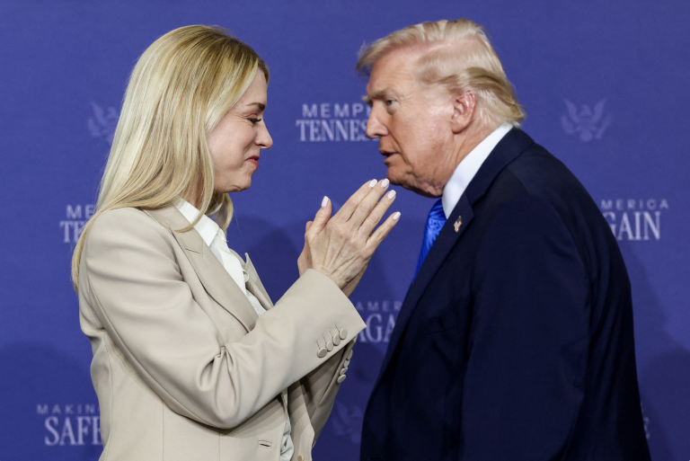 Trump sacks Bondi over handling of Epstein files