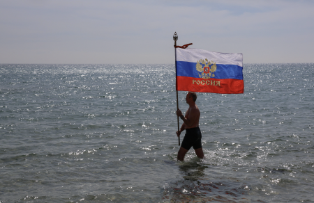 Russia, Belarus to Return Under National Flags at World Aquatics