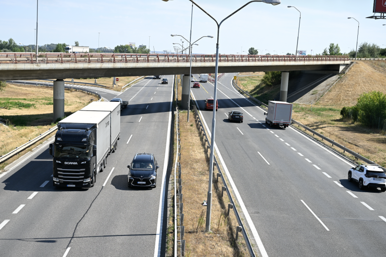 D1 z Bratislavy na Trnavu sprejazdnia ešte v nedeľu