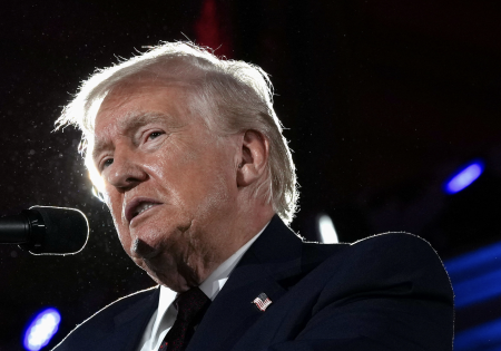 US Halts Cash Deliveries to Iraq and Curbs Cooperation