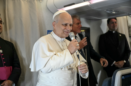 Pope Leo XIV Signals No Expansion of Same-Sex Blessings