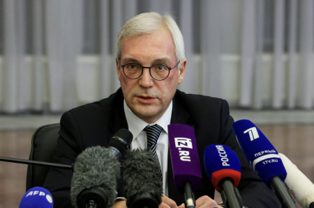 Russia Warns Europe Over French Nuclear Deployment Plans