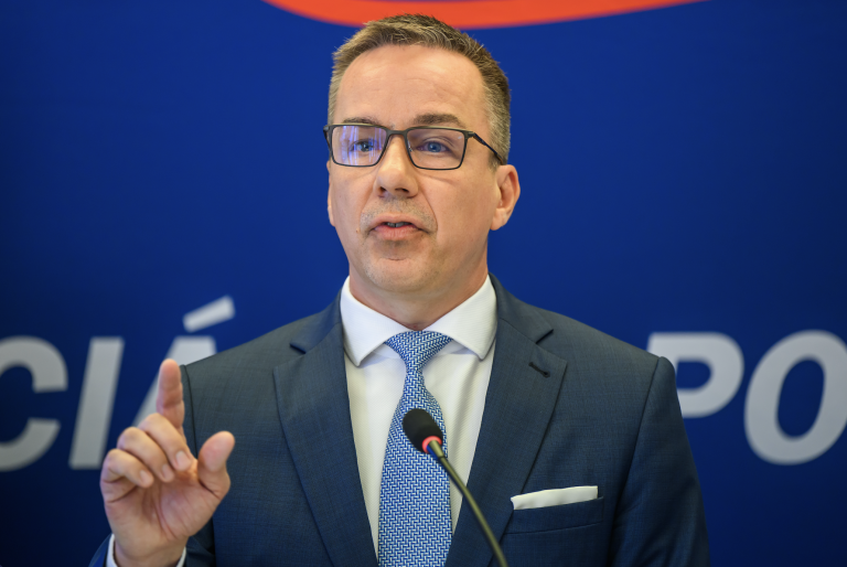 Erik Tomáš.