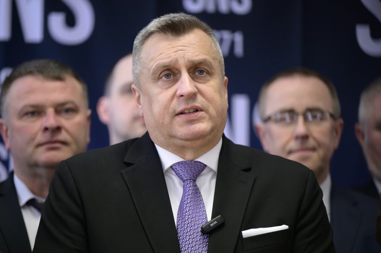 Danko žiada vyzvať Magyara, aby prestal používať výraz Felvidék