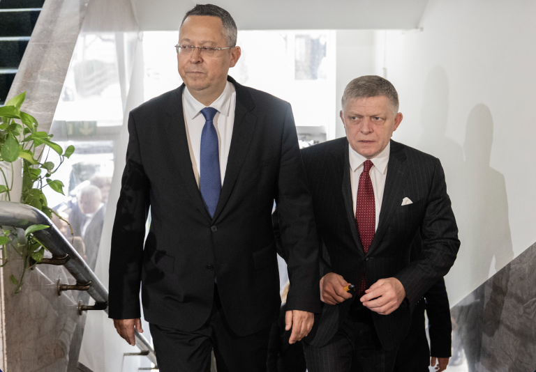 KDH chce odvolať Kamenického a otvára otázku pádu vlády