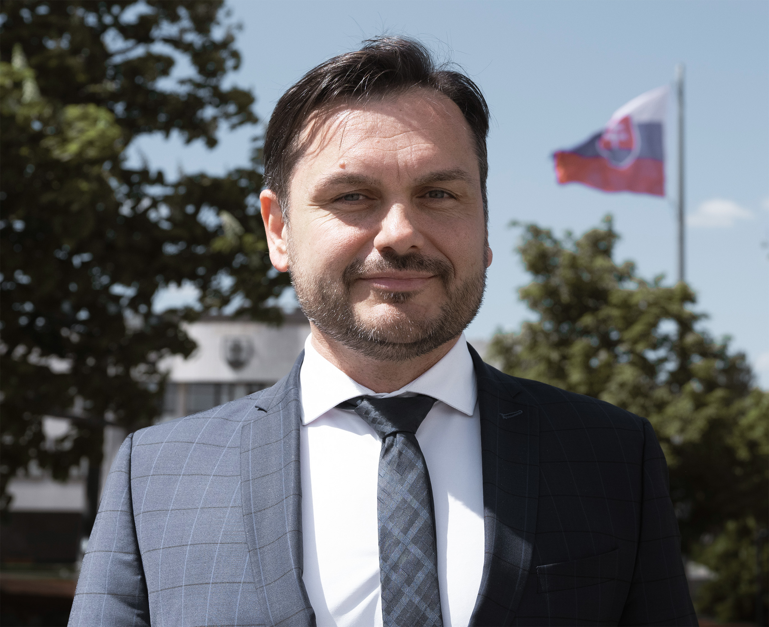 Stachura: KDH nie je politický kamikadze. Júlové referendum sú vyhodené milióny eur