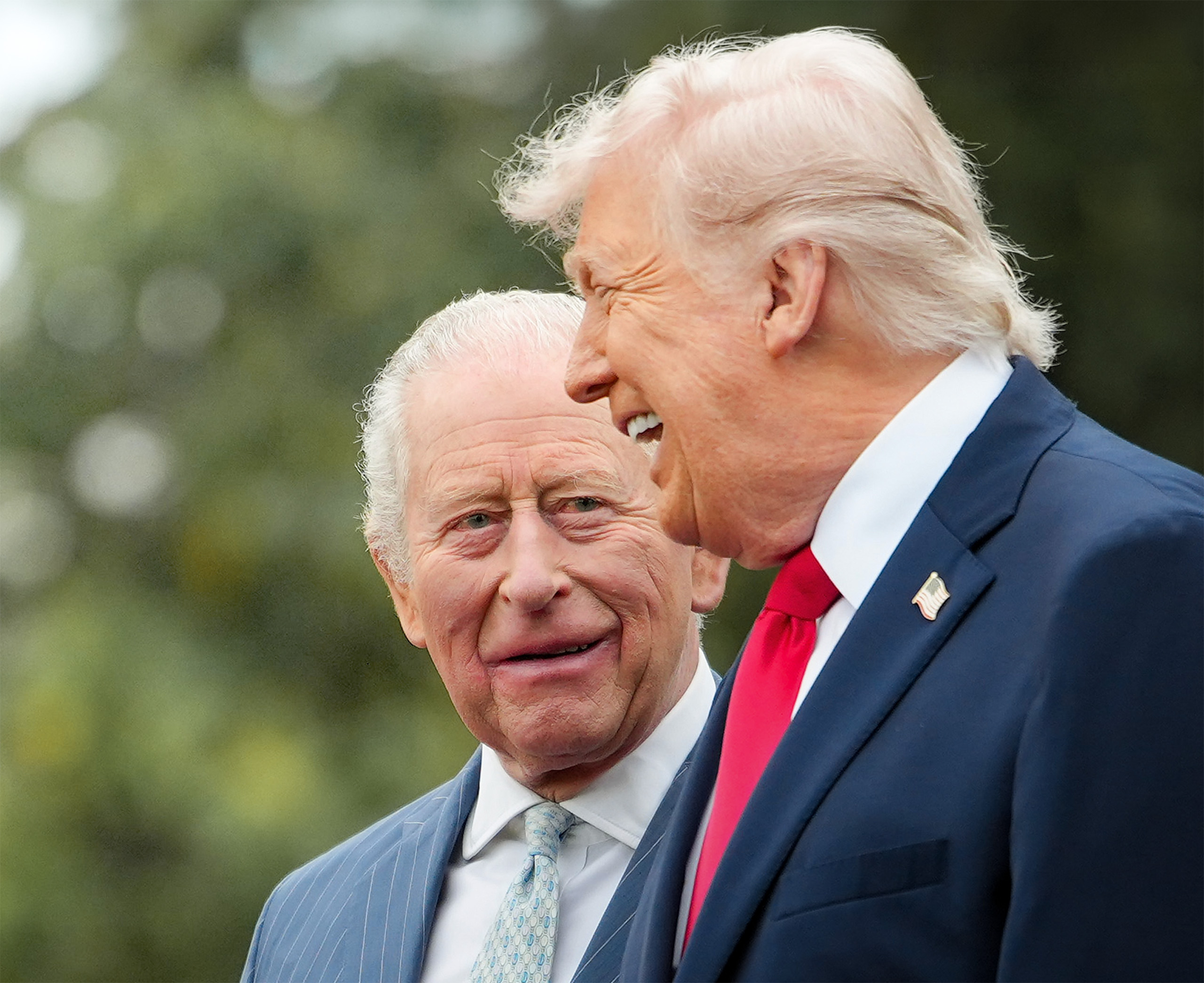 Karol III. žartoval na večeri s Trumpom: Bez Britov by ste hovorili po francúzsky