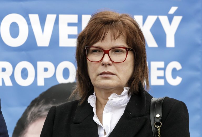 Anna Belousovová.