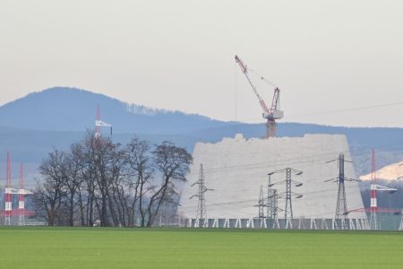 Demontáž v Jaslovských Bohuniciach.