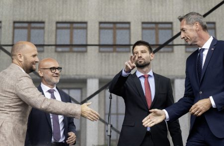 Šimečka môže namiesto Matoviča siahnuť po Maďarskej aliancii
