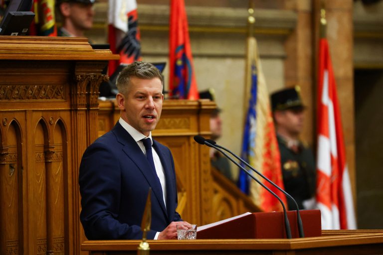 Péter Magyar.