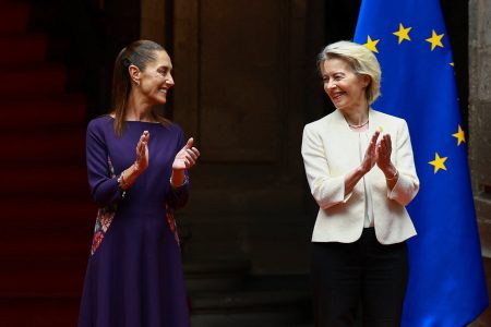 Claudia Sheinbaumová prijíma Ursulu von der Leyenovú.