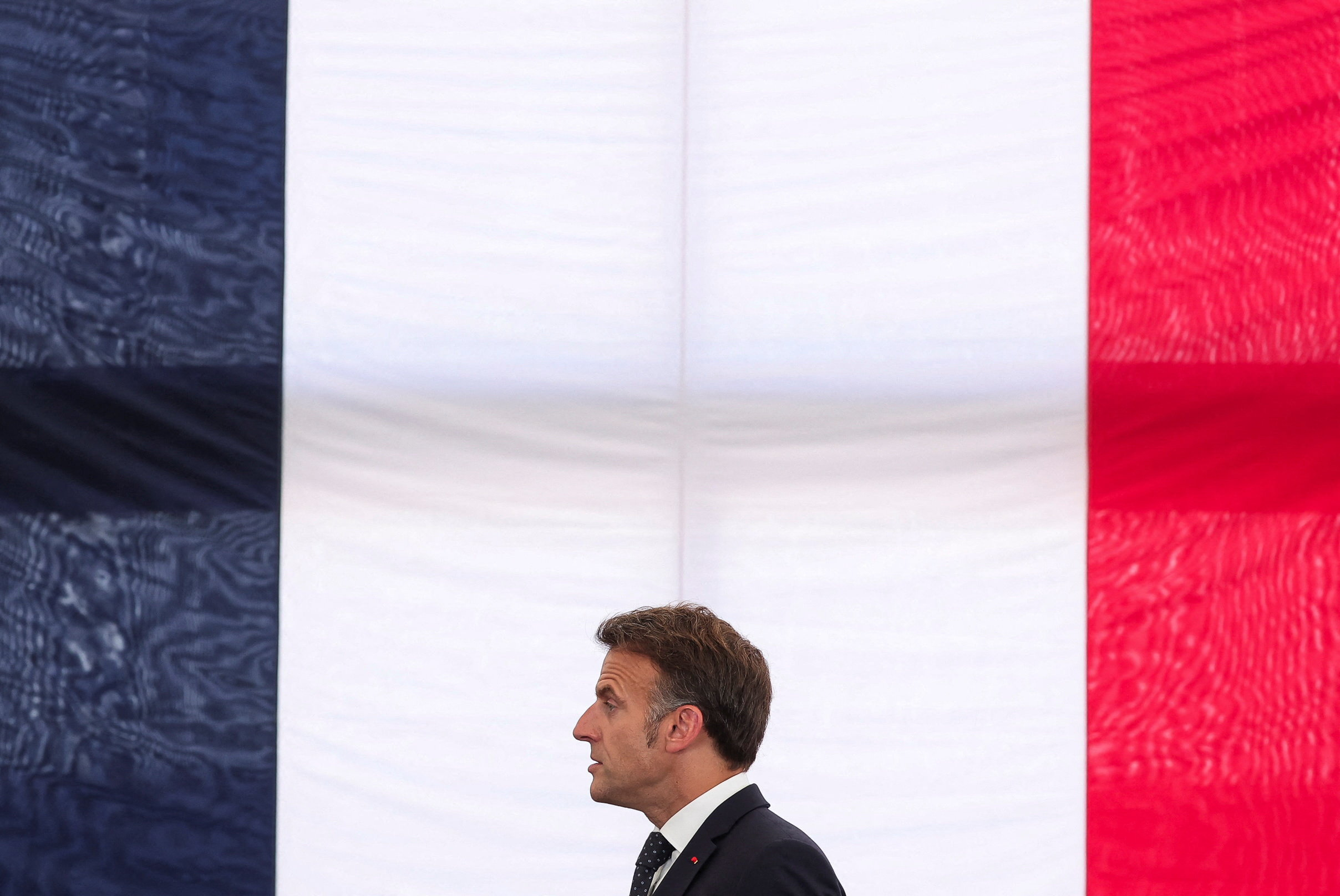 Macron otvára ekonomický dialóg medzi G7 a Čínou