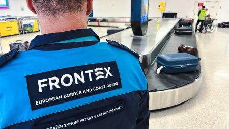 Frontex warns that weapons left in Ukraine after the war could fuel smuggling networks across Europe. Photo: Frontex/Facebook