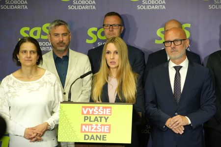 Tlačová konferencia strany SaS.