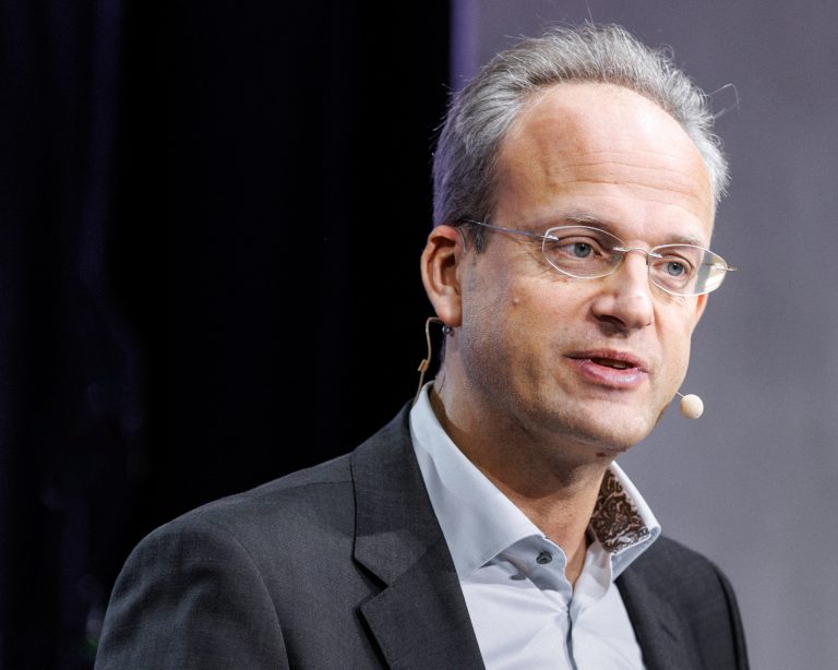 Germany’s New Battle for Control of the Feed