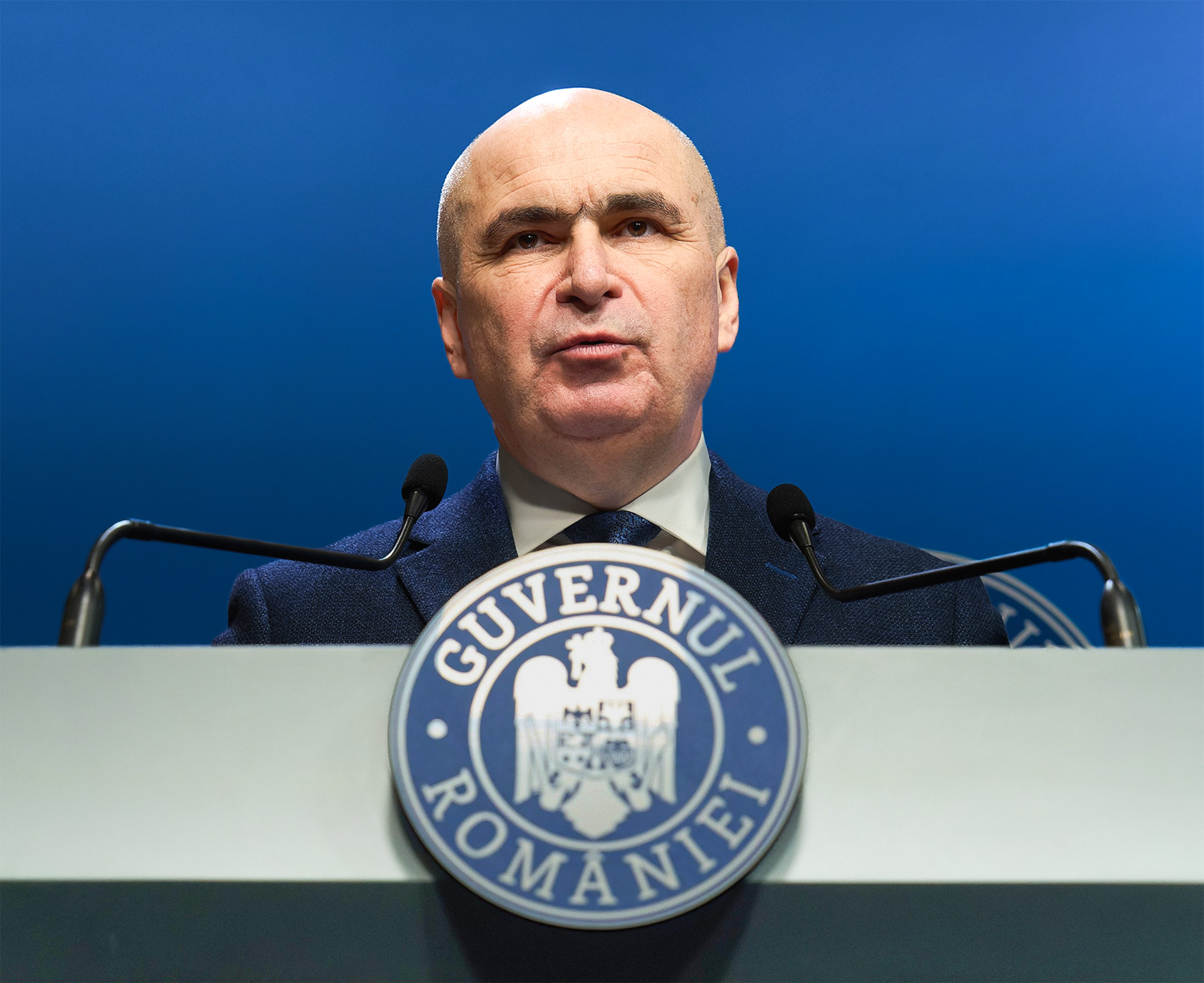 Romanian Government Falls as President Begins Search for New Cabinet
