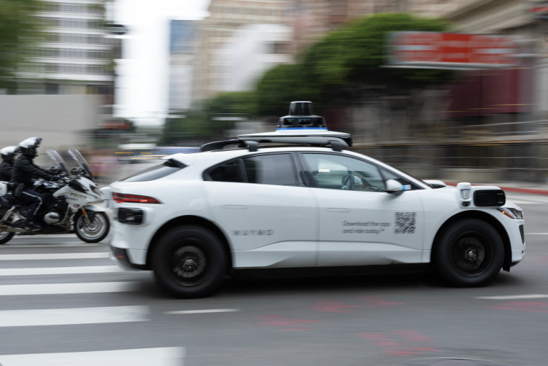 Autonómne auto.