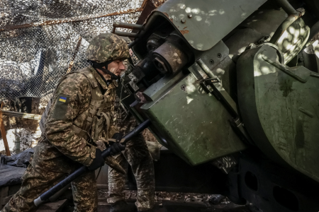 Ukrainian soldiers in the Kharkiv region. Photo: Sofia Gatilova/Reuters