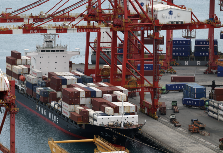 The EU is considering tougher trade measures against Chinese imports. Photo: Edgar Su/Reuters