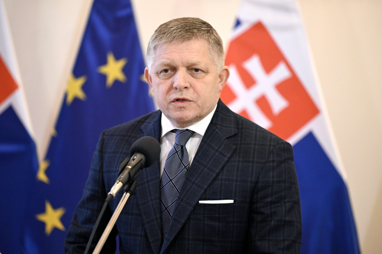Robert Fico.