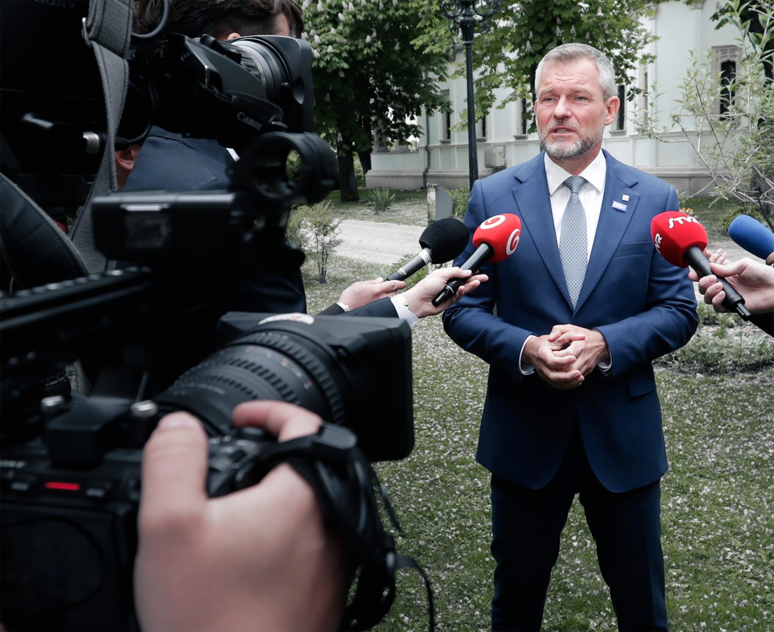 Peter Pellegrini na rokovaní B9 podporuje NATO.