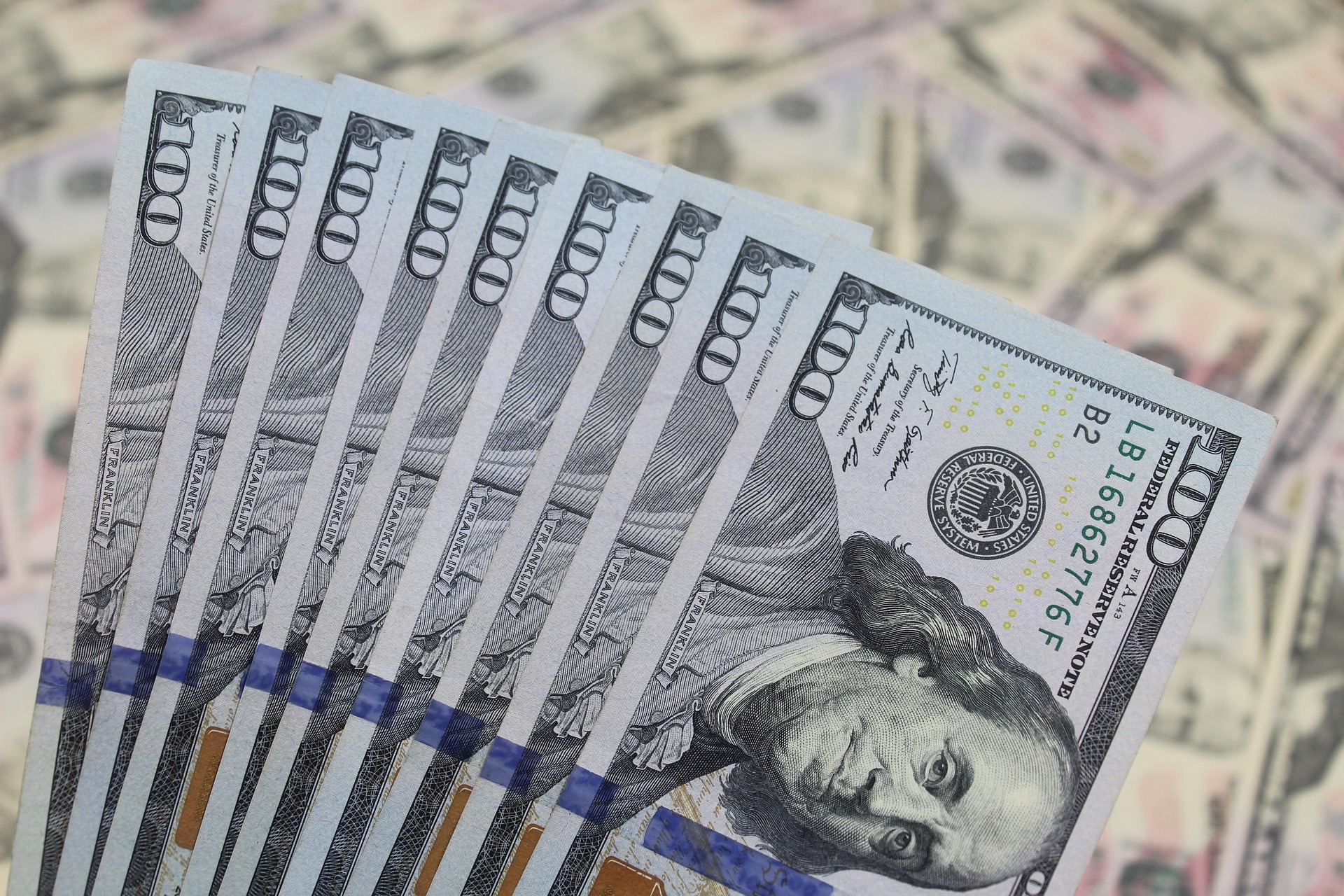 Americký dlh prvýkrát prekročil 40 biliónov dolárov