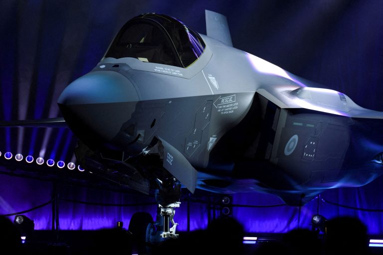 Nové F-35 počas ceremónie uvedenia.