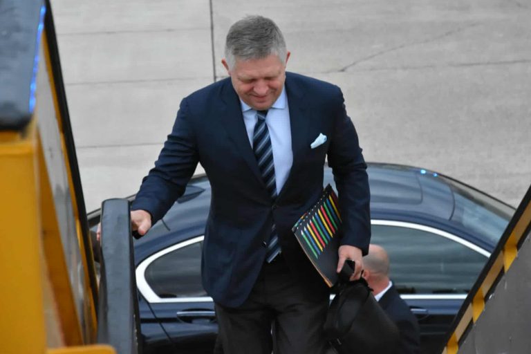 Robert Fico.