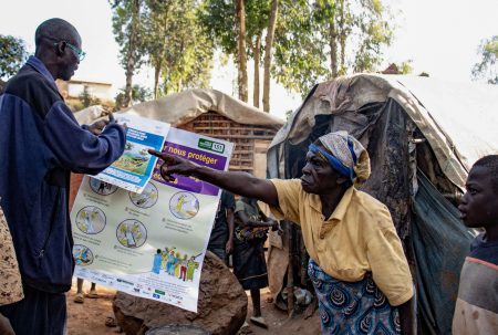 Ebola awareness campaign at Kpangba displaced camp.