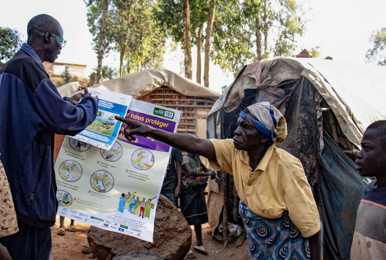 Ebola awareness campaign at Kpangba displaced camp.