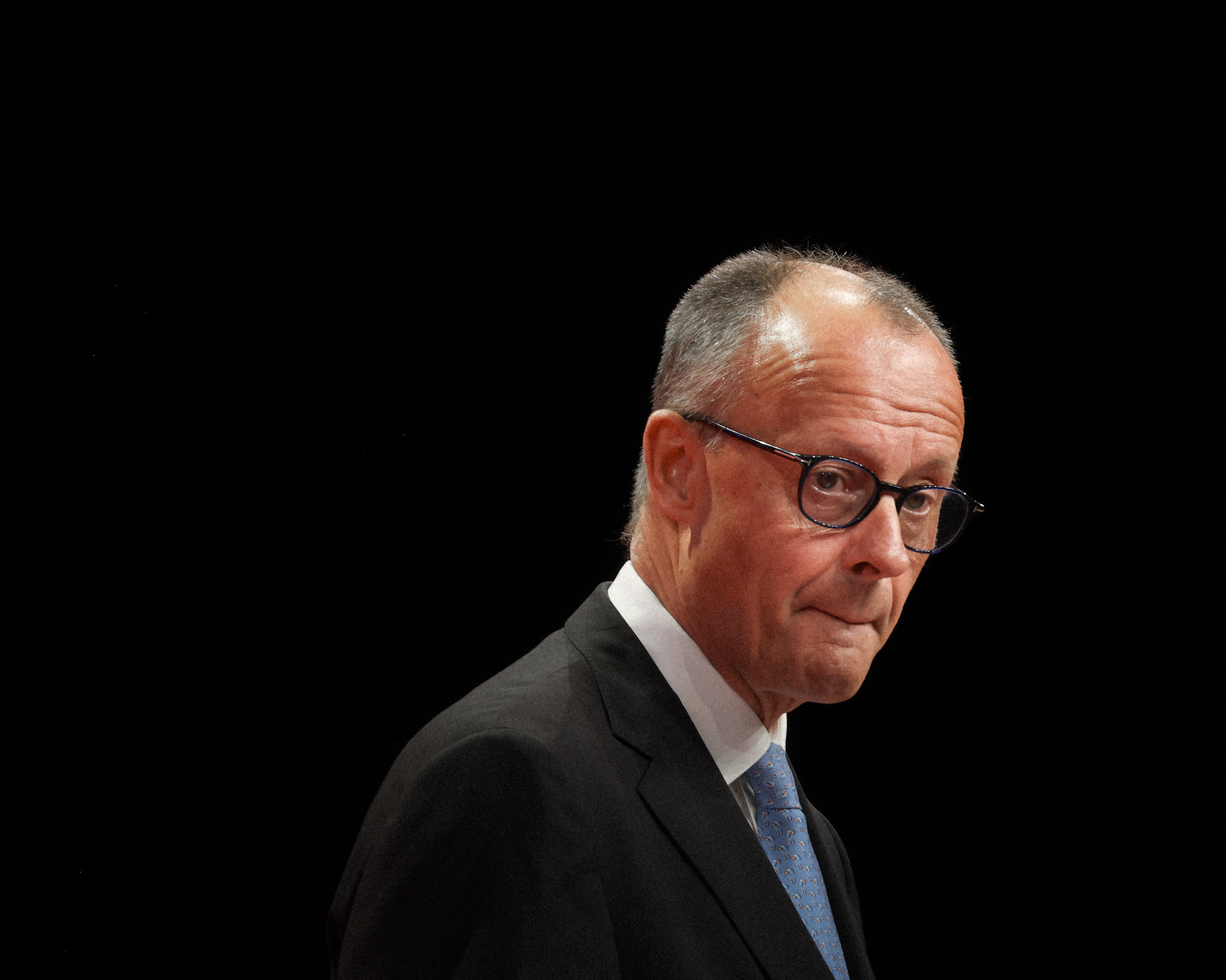 Merz, the “Idiot” and the Sensitive State